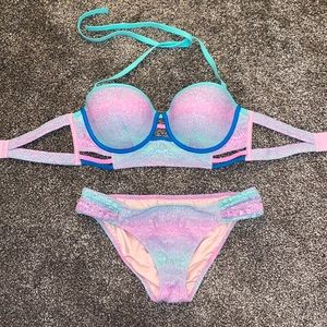 Victoria’s Secret slight push up bathing suit.32DD